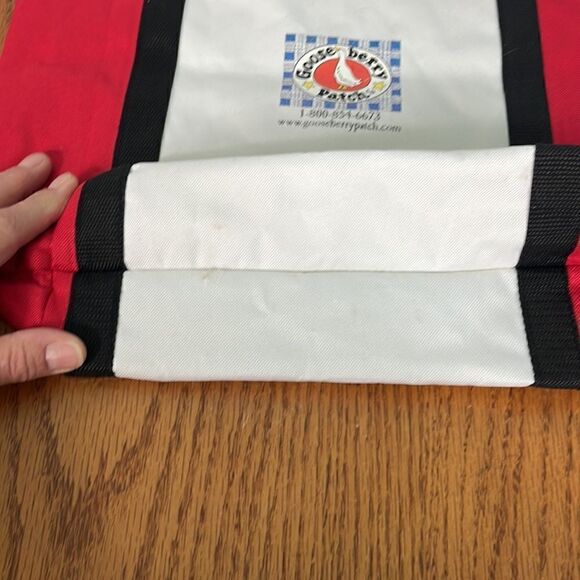 Gooseberry Patch Book Bag shopping Bag Home for the Holidays theme - Picture 5 of 7